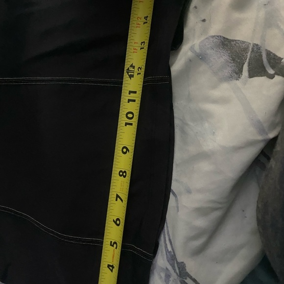 Lolë athletic racer back tank top black with secret pocket - Picture 3 of 7